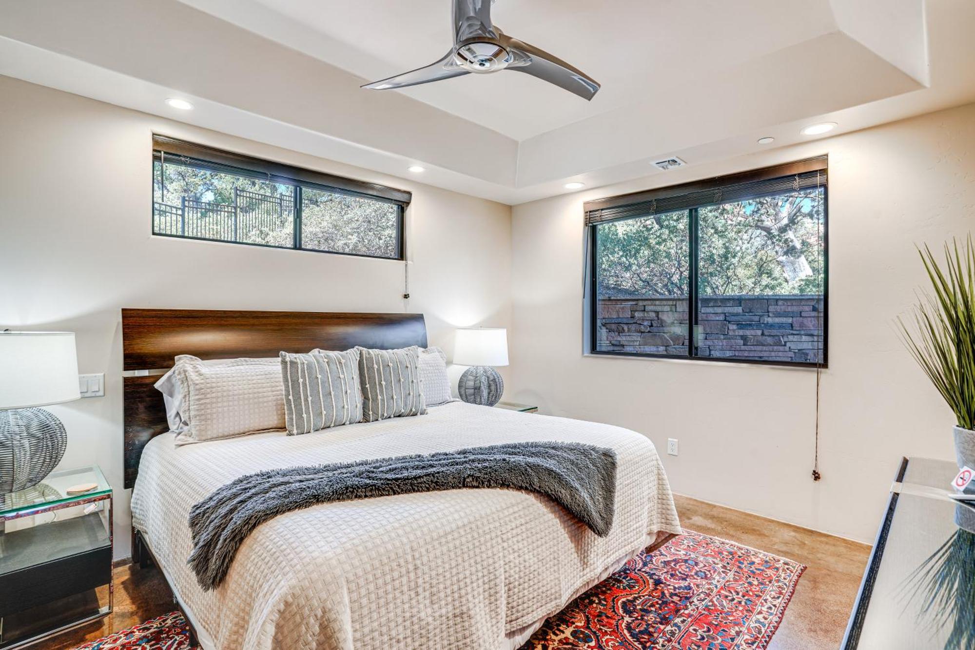 Sedona Couples Retreat With Patio Walk To Trails!公寓 外观 照片